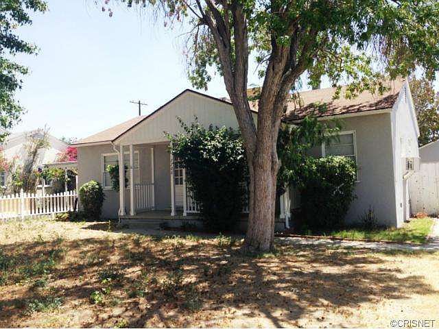 2nd image of 7706 Genesta Ave