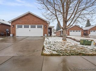 414 Appletree Ln, Cheyenne, WY 82009