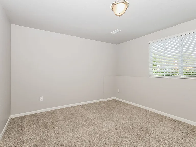 5233 Bittersweet Dr — Photo 25