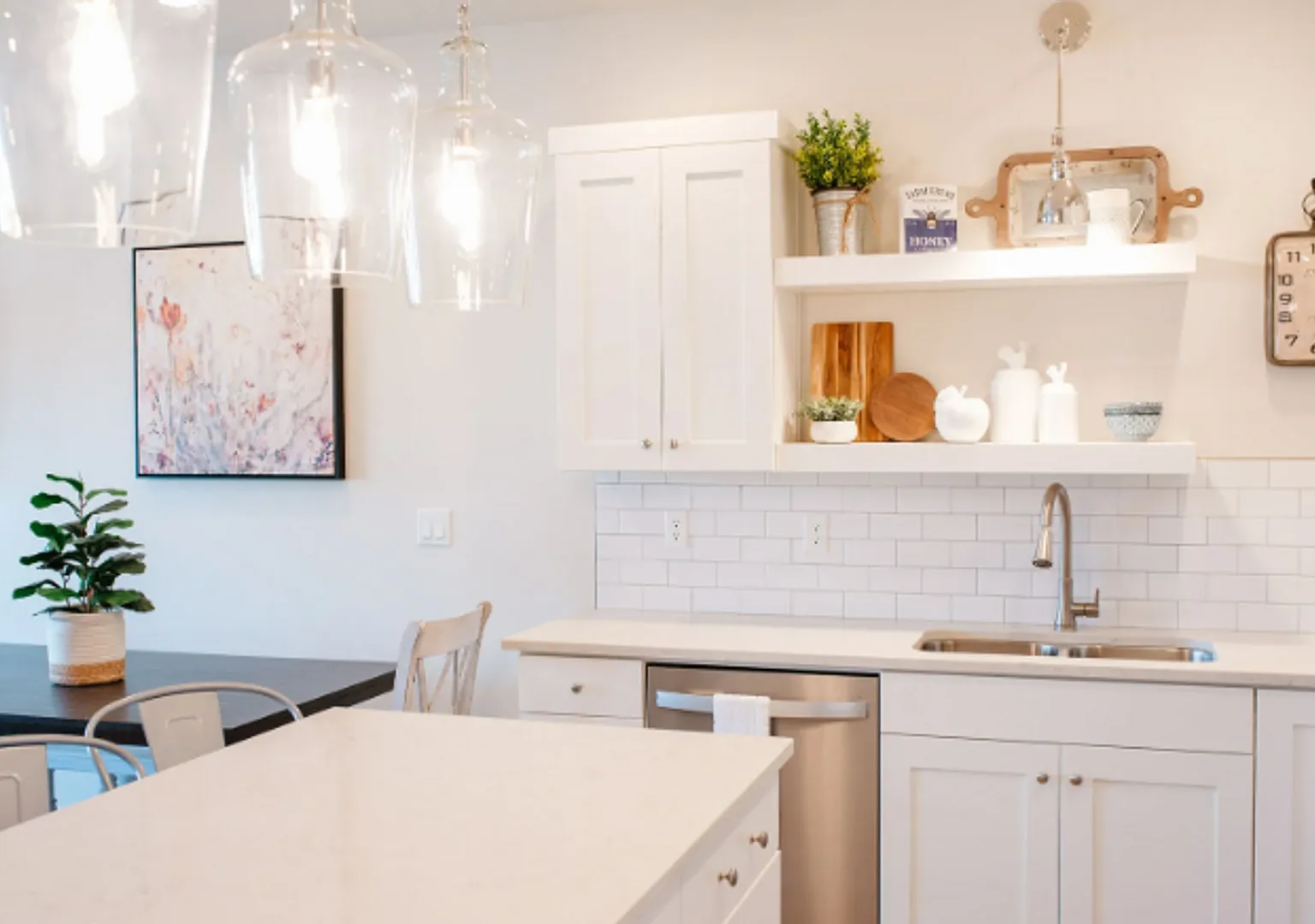 Short term lease options! — Photo 3
