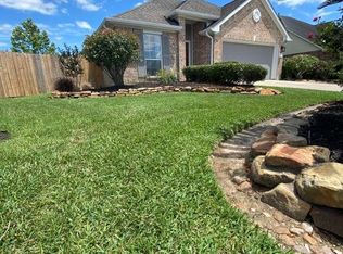11 Sunnyvale Ln, Manvel, TX 77578