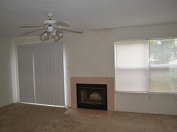 4th image of 1012 Rockport Dr #1012