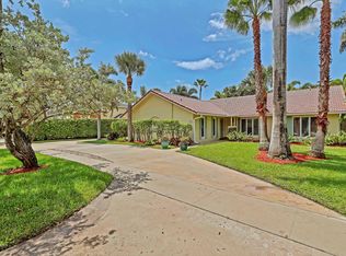 546 Silver Ln, Boca Raton, FL 33432