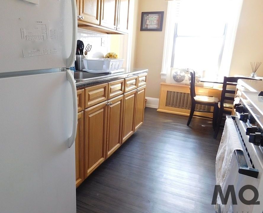 2nd image of 3215 35th St APT F1