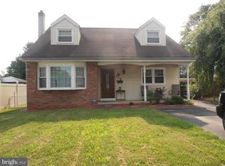 816 Washington Ave, Croydon, PA 19021