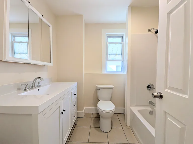 110 Murdock St #1 — Photo 7