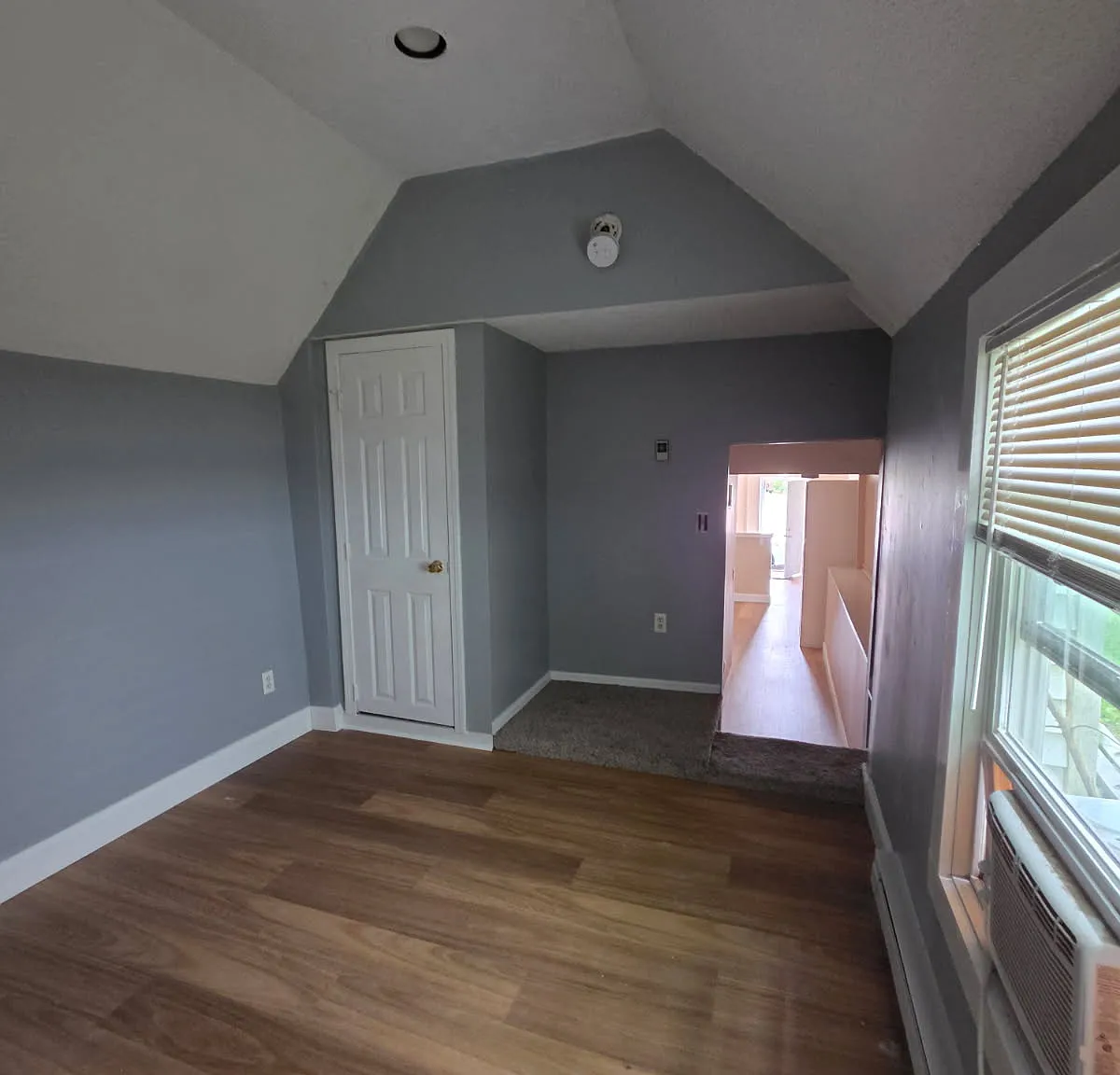 261 Brown St — Photo 3