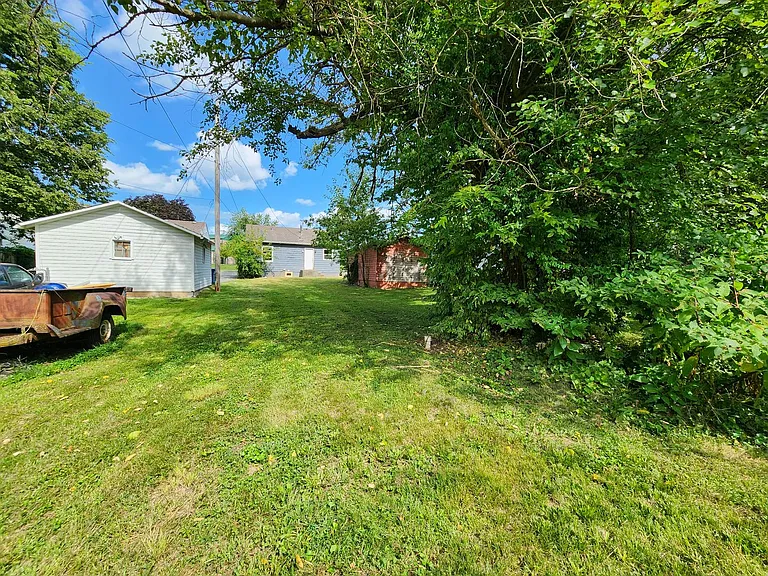 939 S Fort Ave — Photo 24