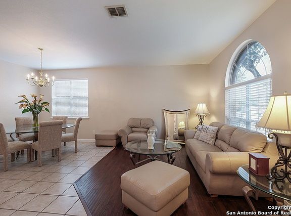 3rd image of 1227 Sonesta Ln