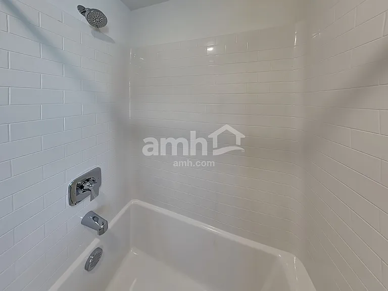 5813 Casterly Rock St — Photo 15