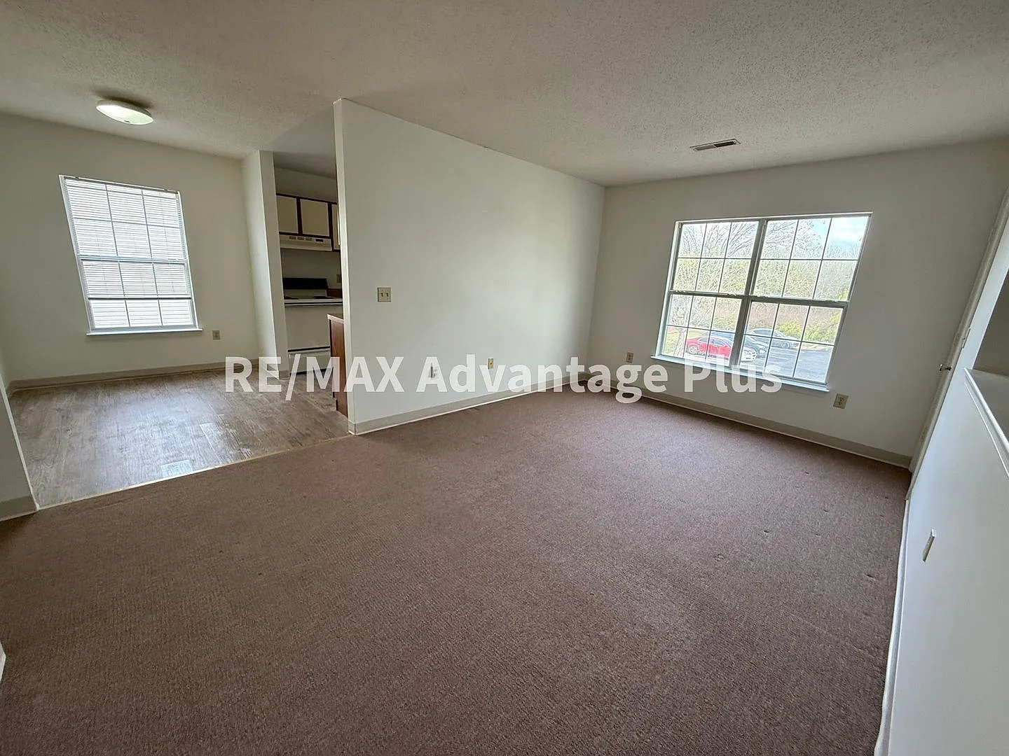 Farrar Square — Photo 2