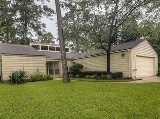 19 N Autumnwood Way, Spring, TX 77380