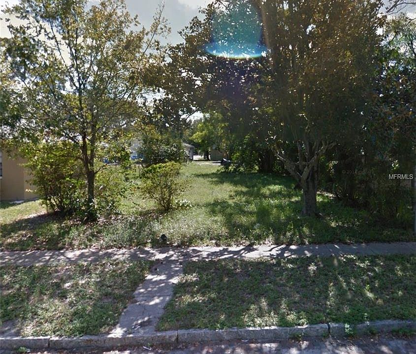 1st image of 4TH 112th Avenue A
