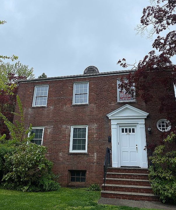 1st image of 181 3rd St #2