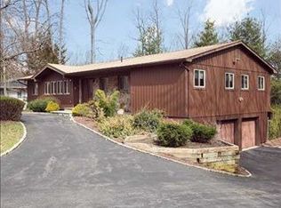 4 Candlelight Cir, New City, NY 10956