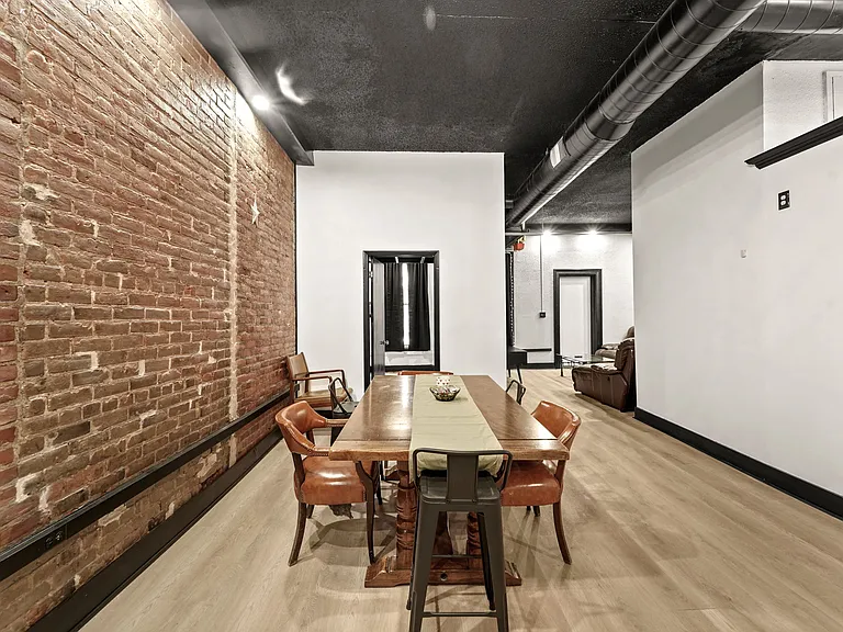 136 Court St #2 — Photo 11