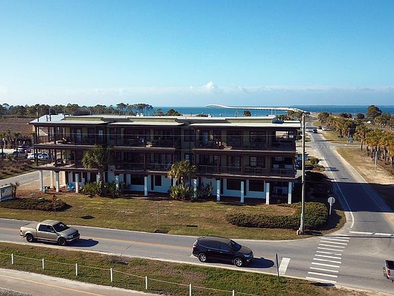 2nd image of 112 Franklin Blvd #302