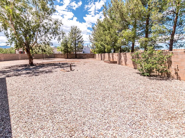 4873 Loma Loop — Photo 36