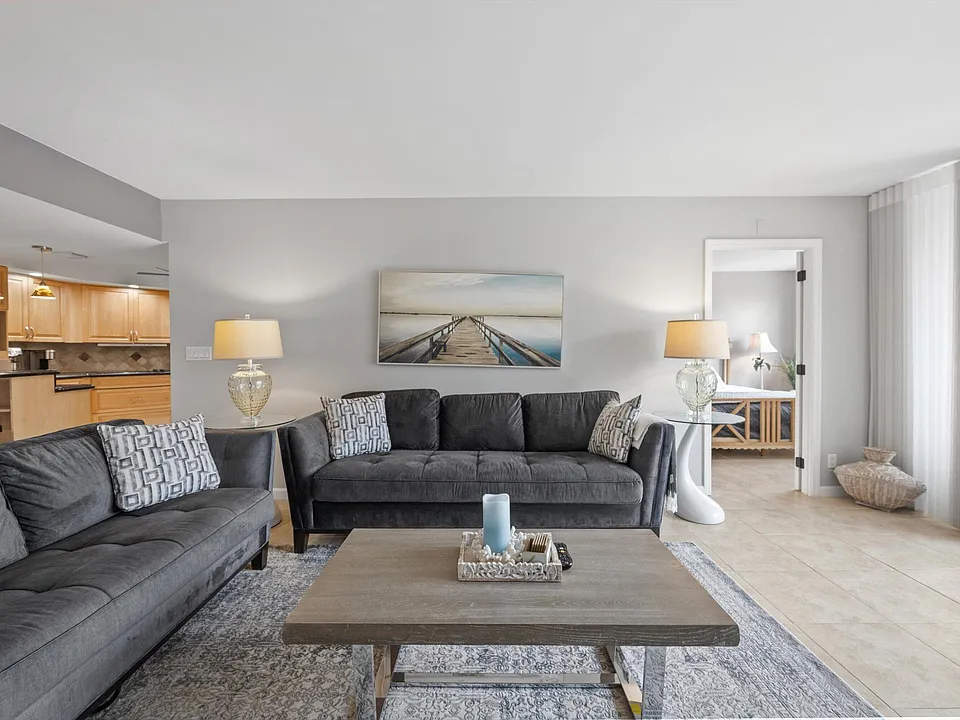 2860 S Ocean Blvd #316