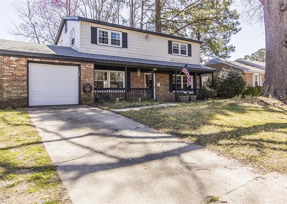 1st image of 804R Roberto Dr