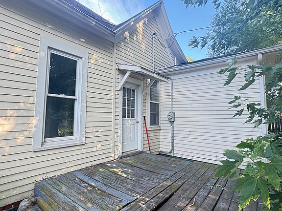 4th image of 313 N Henderson St