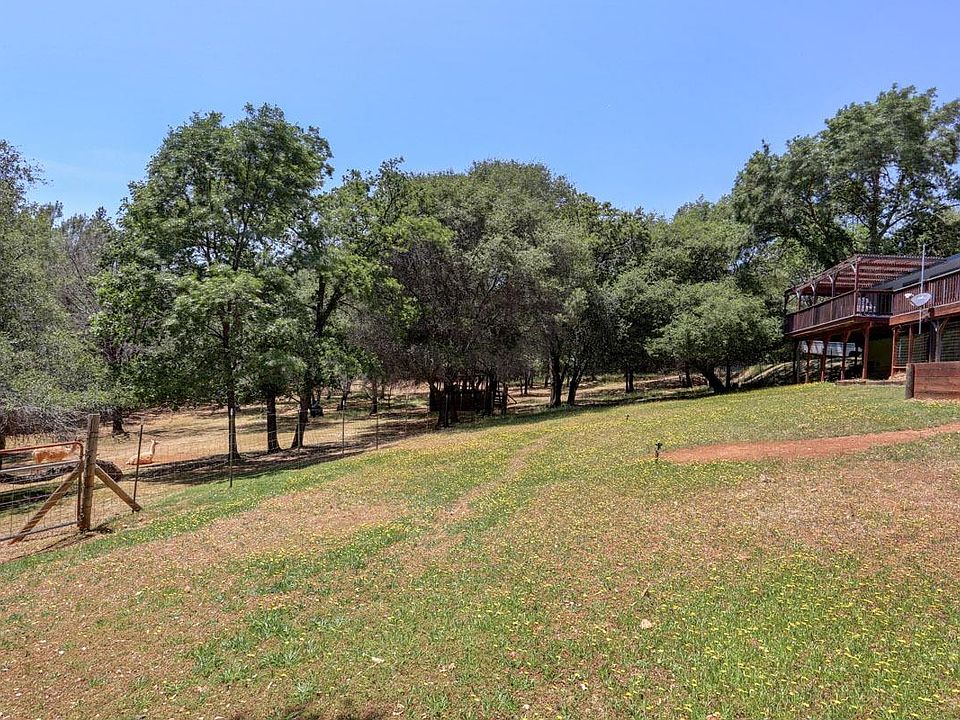 1st image of 15255 Pear Valley Ln