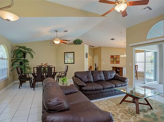4th image of 2721 SW 42nd Ln
