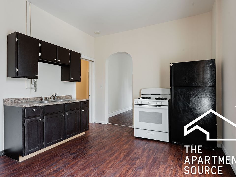 1st image of 1228 N Maplewood Ave APT 2F