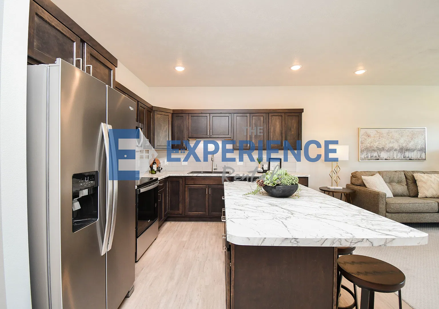 Spacious 3-Bedroom End-Unit Townhome on Sioux Falls' East Side! — Photo 3