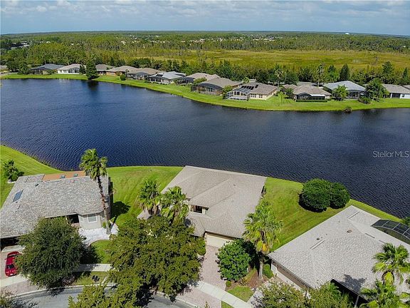 4th image of 928 Shorehaven Dr