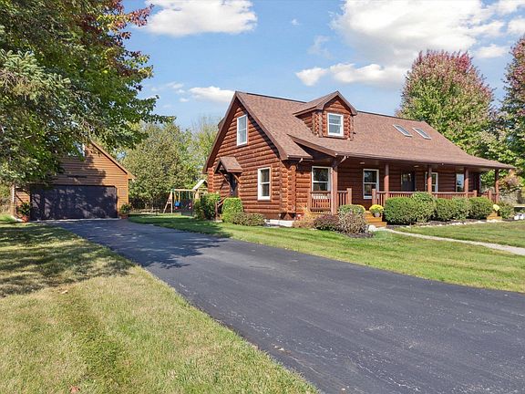 3rd image of 1510 Luce Ct