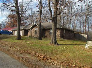 1521 Tudor St, Cassville, MO 65625