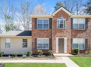 824 Carlingford Pl, Lithonia, GA 30058