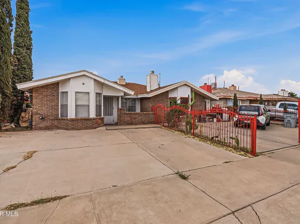 11359 Lake Loy Dr #A, El Paso, TX 79936