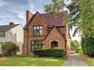 3697 Winchell Rd, Shaker Heights, OH 44122