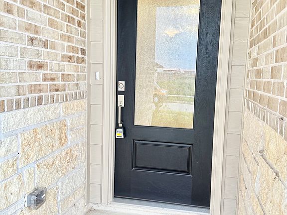 2nd image of 16434 Mesquite Field Dr