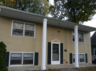 18 Lenox Ave, West Warwick, RI 02893