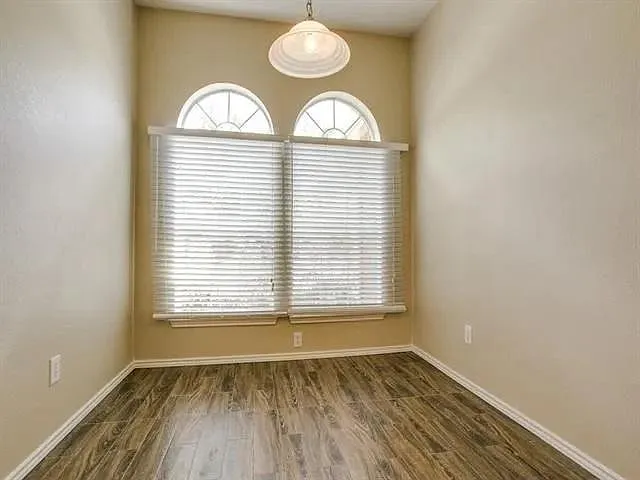 3108 Nandina St — Photo 6