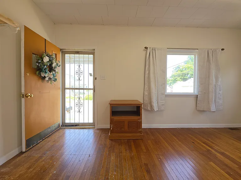 602 I St #1 — Photo 3