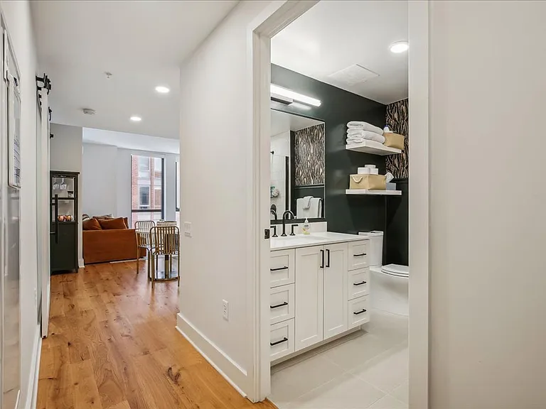 1211 Van St SE #602 — Photo 13