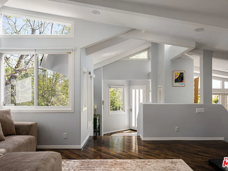 12317 Rochedale Ln — Photo 3