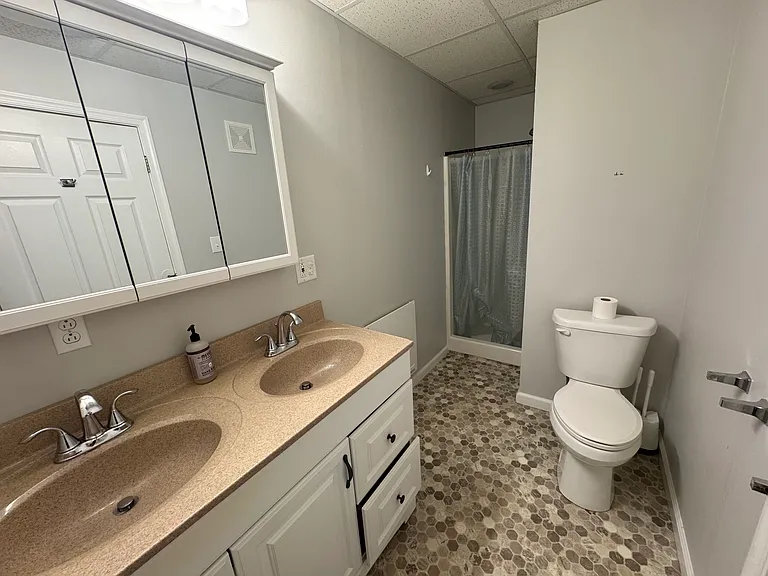 104 E Main St #A — Photo 6