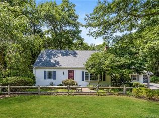 17 Beaverbrook Rd, West Simsbury, CT 06092