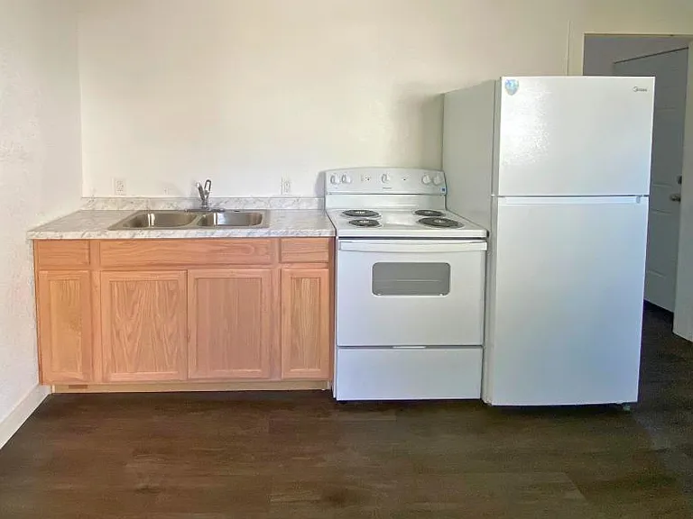 Unit Photo