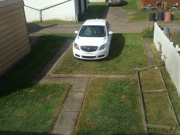 Yard & Off Street Parking