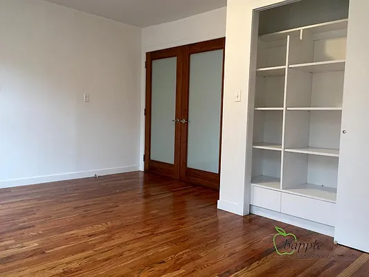 Rented by Bapple | media 12