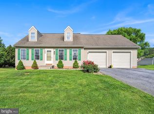 144 Julia Ln, Lebanon, PA 17042
