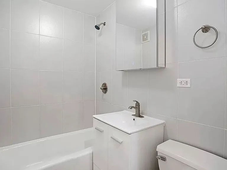 4 W 104th St #1B — Photo 6