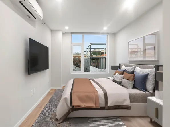 1054 41st Street image 4 of 10