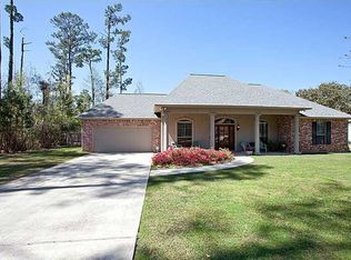 1132 Marigny Ave, Mandeville, LA 70448